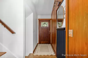 2184 Woodcliff Ave SE, Grand Rapids, MI 49546 - Photo 4