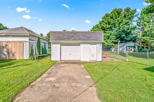 804 S Angola Rd, Coldwater, MI 49036 - Photo 32