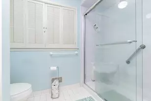 25569 Kilreigh Dr, Farmington Hills, MI 48336 - Photo 52