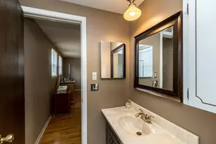 25569 Kilreigh Dr, Farmington Hills, MI 48336 - Photo 50