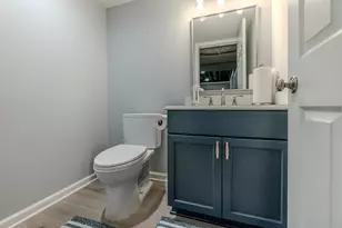 25569 Kilreigh Dr, Farmington Hills, MI 48336 - Photo 62