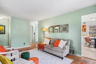 105 Katherine Dr NE, Grand Rapids, MI 49505 - Photo 4