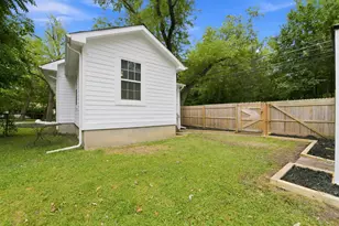 21505 Rockwell St, Farmington Hills, MI 48336 - Photo 22
