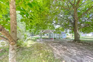 10724 Cutler St, Chippewa Lake, MI 49320 - Photo 38