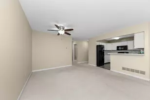 908 Moore Dr, Chelsea, MI 48118 - Photo 14
