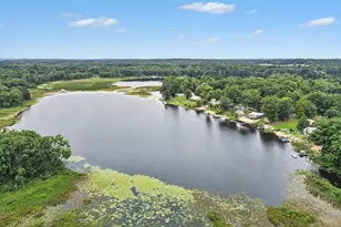 6319 Woods Trail Dr, Delton, MI 49046 - Photo 2