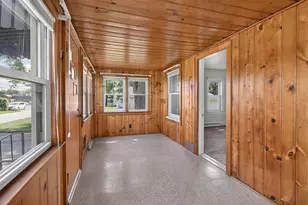 514 Fern Ave, Jackson, MI 49202 - Photo 4