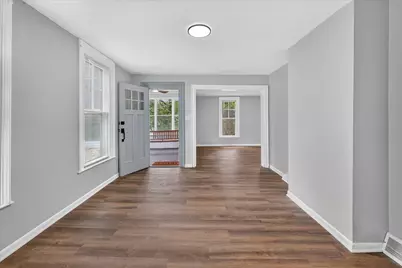 611 Oakhill Avenue, Jackson, MI 49201 - Photo 12