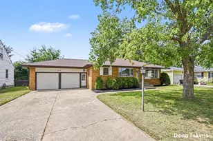 5115 Blaine Ave SE, Kentwood, MI 49508 - Photo 2