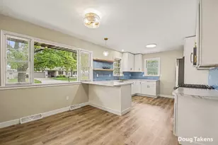 5115 Blaine Ave SE, Kentwood, MI 49508 - Photo 8