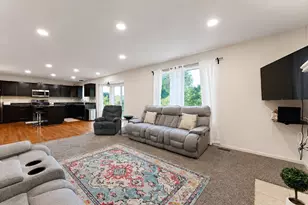 26626 Lake Pointe Dr, Taylor, MI 48180 - Photo 24