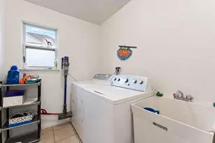 26626 Lake Pointe Dr, Taylor, MI 48180 - Photo 26