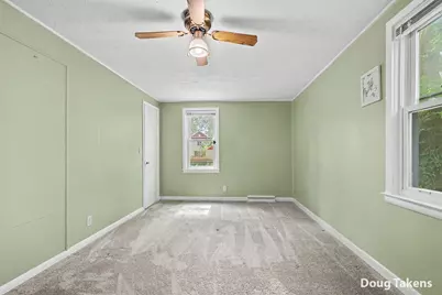12 Travis Street NE, Grand Rapids, MI 49505 - Photo 16