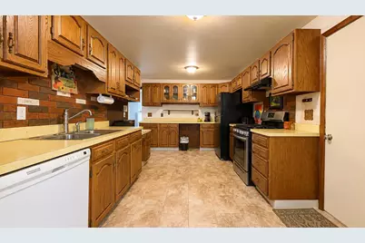 20085 11 Mile Road, Big Rapids, MI 49307 - Photo 2