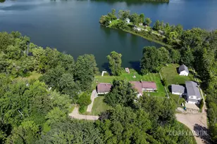 1407 Taylor Dr, Otsego, MI 49078 - Photo 8