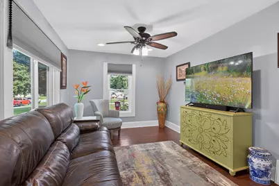 527 Pershing Avenue, Jackson, MI 49203 - Photo 6
