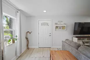 2515 Cooper St, Jackson, MI 49201 - Photo 10