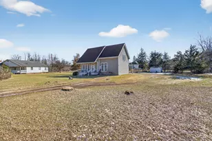 129 Kathy Ln, Brooklyn, MI 49230 - Photo 24