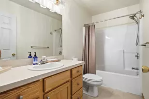 555 Sycamore Cir, Saline, MI 48176 - Photo 28