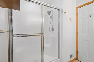 555 Sycamore Cir, Saline, MI 48176 - Photo 20