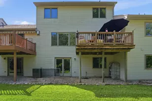 555 Sycamore Cir, Saline, MI 48176 - Photo 42