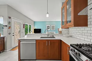 3215 Fenview Dr, Ann Arbor, MI 48108 - Photo 14