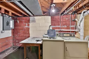 222 Jersey St, Plainwell, MI 49080 - Photo 26