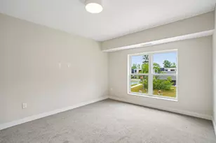 2645 Burton Rd, Ann Arbor, MI 48104 - Photo 20