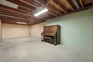 2320 Tamrack St, Kalamazoo, MI 49006 - Photo 30