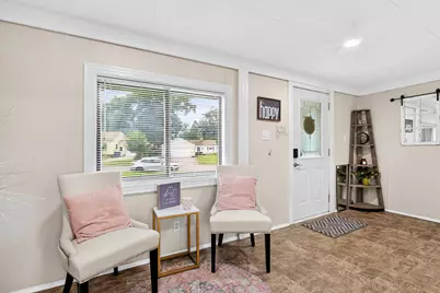 44 Barney Boulevard, Battle Creek, MI 49037 - Photo 4