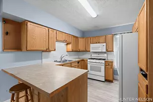 120 S 1st St, Cedar Springs, MI 49319 - Photo 14