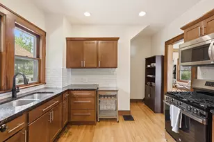 45 Benjamin Ave NE, Grand Rapids, MI 49503 - Photo 16