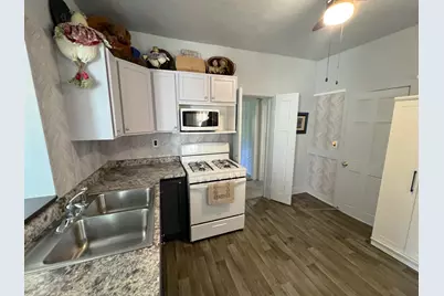 803 E West Street, Sturgis, MI 49091 - Photo 8