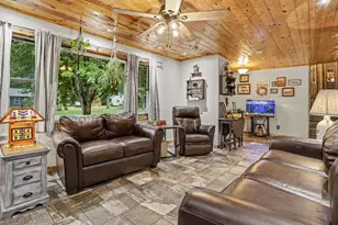 6590 Brunden Pl, Coloma, MI 49038 - Photo 6