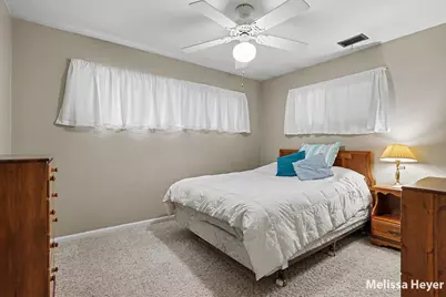 1121 Park Avenue, Grand Haven, MI 49417 - Photo 14