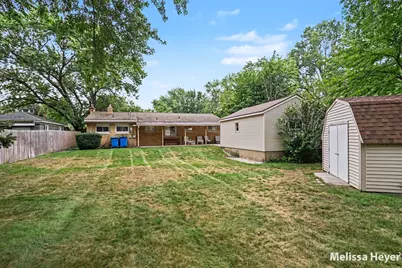 1121 Park Avenue, Grand Haven, MI 49417 - Photo 22