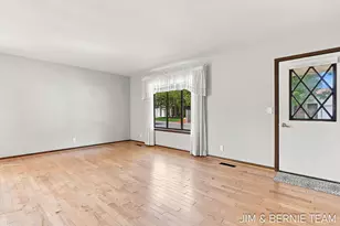 75 Old Mill Dr, Holland, MI 49423 - Photo 12