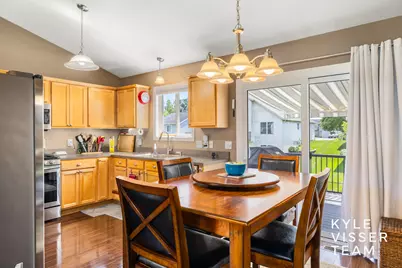 2916 Woodglen Street NW, Grand Rapids, MI 49504 - Photo 4