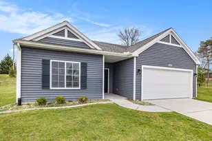 945 Ridgetop Cir, Kalamazoo, MI 49009 - Photo 1