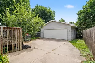 1216 Hovey St SW, Grand Rapids, MI 49504 - Photo 20