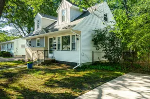 1450 Wesley Ave, Muskegon, MI 49442 - Photo 2
