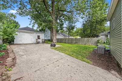 1355 Valley NW, Grand Rapids, MI 49504 - Photo 24