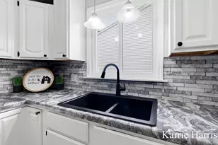 917 E Evergreen St, Greenville, MI 48838 - Photo 16