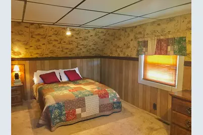 16218 East Lake Drive, White Pigeon, MI 49099 - Photo 22
