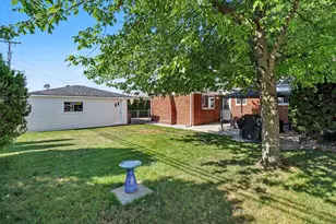 33826 Brookshire Dr, Sterling Heights, MI 48312 - Photo 26