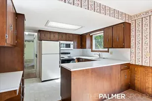 271 Brook Ln Ave, Holland, MI 49423 - Photo 6