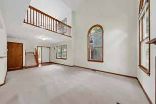2445 Mulberry Ct, Ann Arbor, MI 48104 - Photo 6