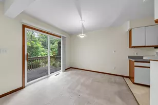 2445 Mulberry Ct, Ann Arbor, MI 48104 - Photo 10