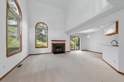 2445 Mulberry Court, Ann Arbor, MI 48104 - Photo 8