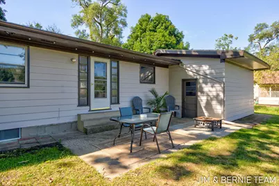 345 Harp Street SE, Grand Rapids, MI 49548 - Photo 42